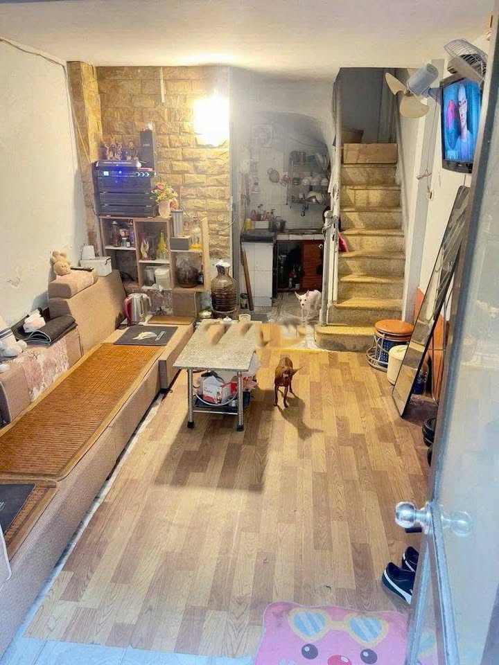 Nhà cho thuê ngõ 281 Trần Khát Chân, Hai Bà Trưng 20m² giá 6.3 triệu - Nội thất đầy đủ, an ninh tốt!