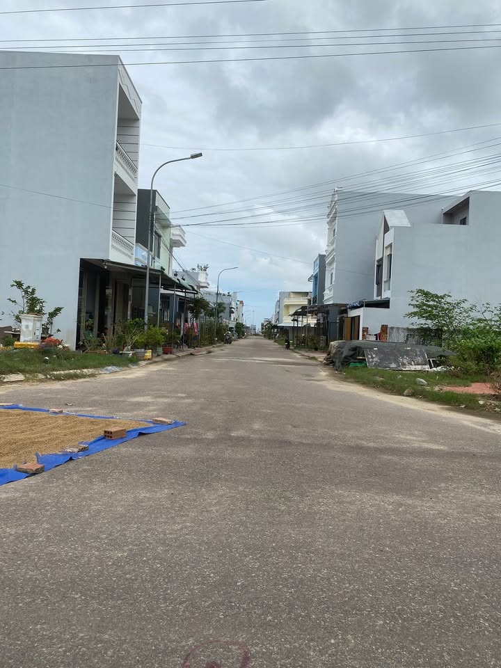 Đất nền khu vực Nhơn Bình Quy Nhơn 85m² giá 2.49 tỷ - Hạ tầng hoàn thiện, tiện ích đầy đủ!