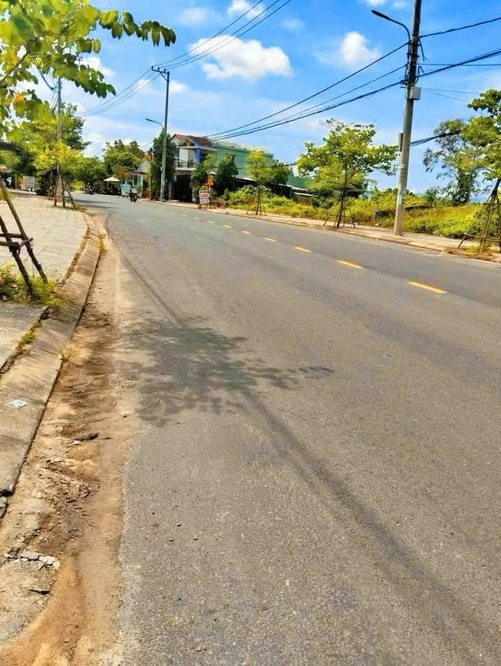 Đất nền Bình Nguyên Thăng Bình 200m² - Sổ đỏ chính chủ - Giá thỏa thuận hấp dẫn!