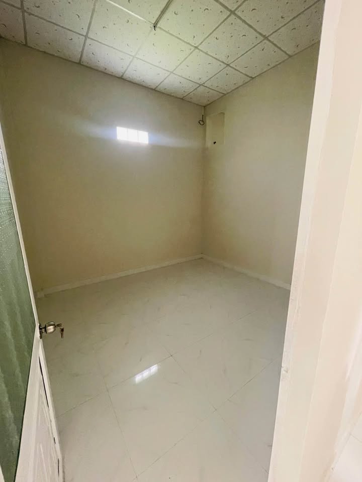 Nhà phố Tân Hạnh, Vĩnh Long 224m² giá 1.3 tỷ - Tiện nghi đầy đủ, gần trung tâm!