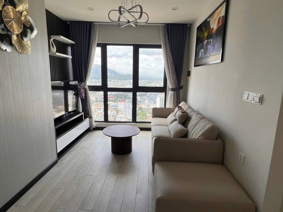 Căn hộ Gold Coast Nha Trang 2PN giá 26 triệu - Full nội thất, view biển tuyệt đẹp!