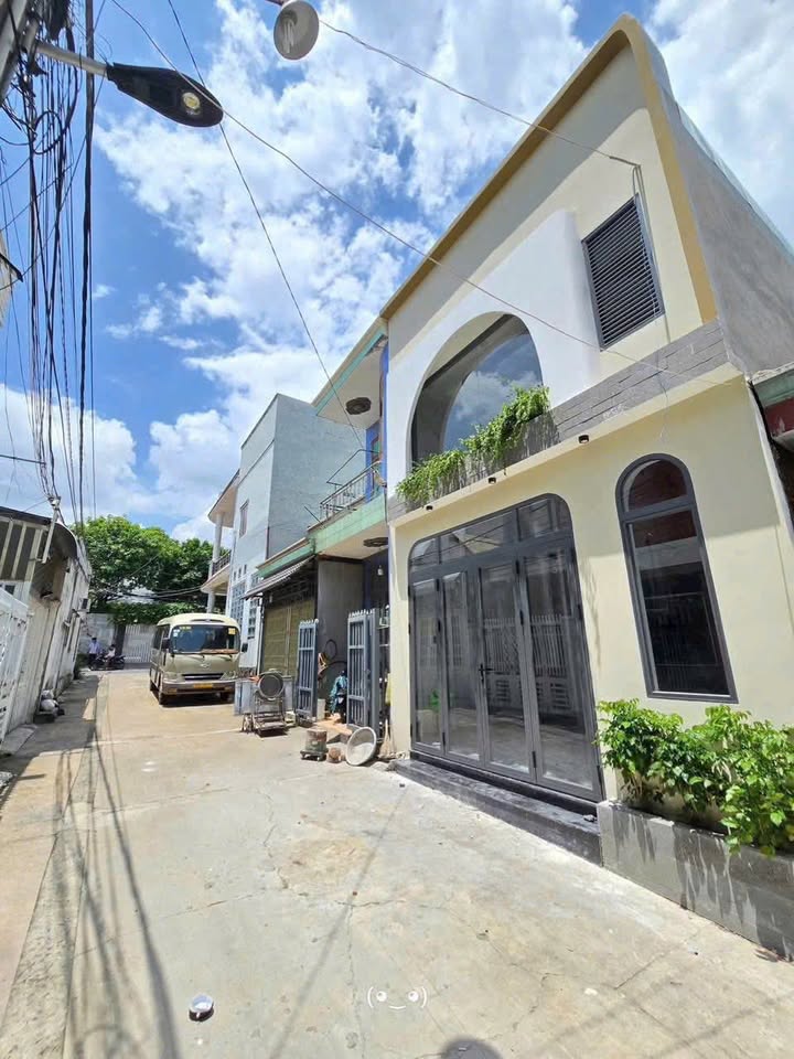 Nhà lầu lững Hố Nai 75m² giá 3.499 tỷ - Sổ hồng riêng, gần giáo xứ Lộc Lâm!