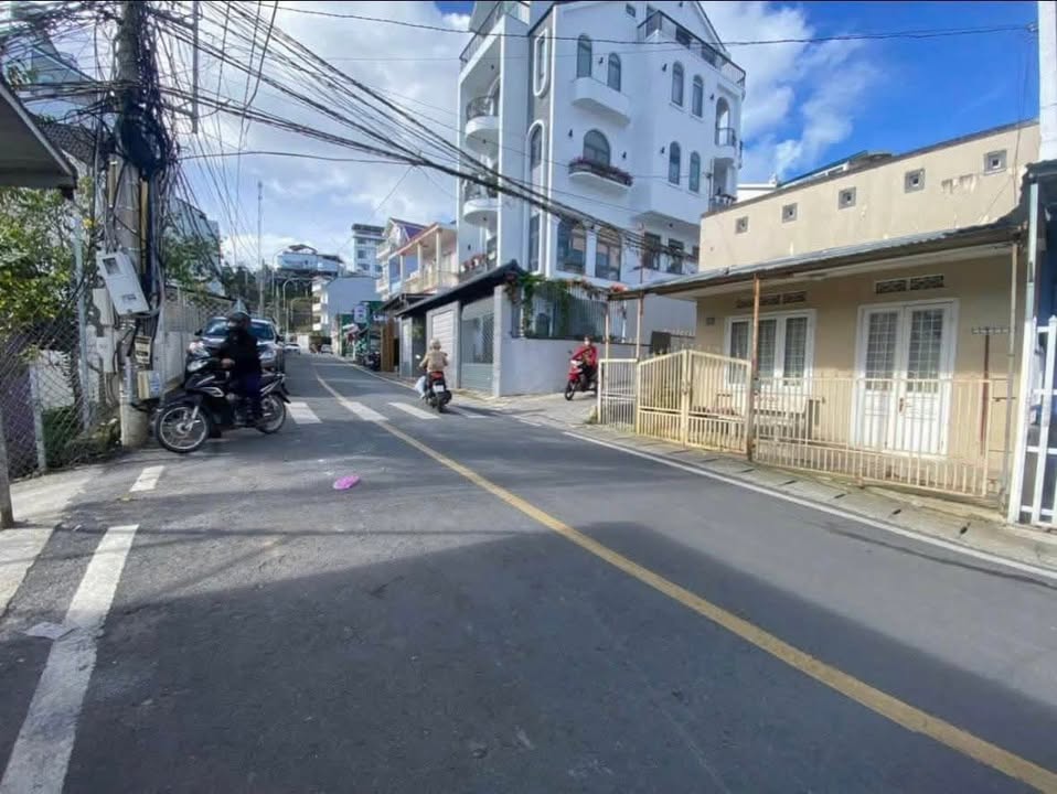 Đất mặt tiền đường Lê Hồng Phong, Đà Lạt 60m² giá 6 tỷ - Sổ đỏ chính chủ!