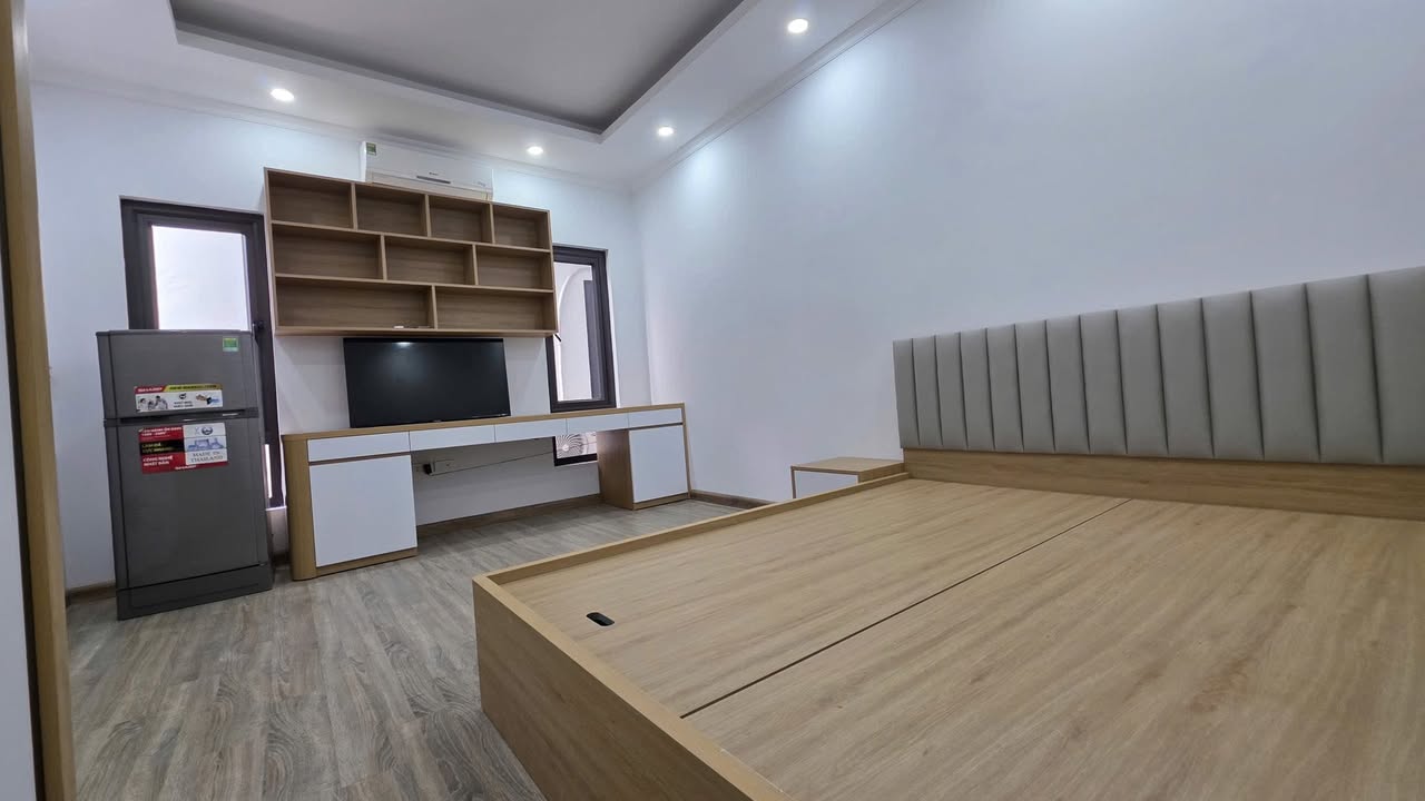 Nhà 5 tầng Phương Canh 35m² giá 6 tỷ - Sẵn sàng về ở ngay!