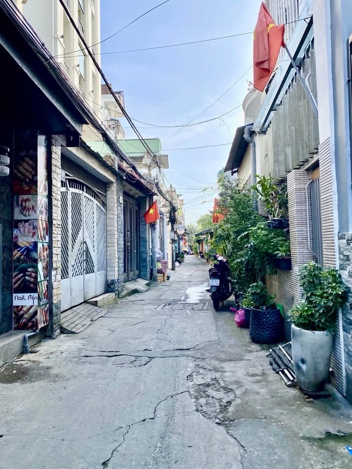 Nhà đẹp Trần Xuân Soạn, Tân Hưng, 40m² giá 4.8 tỷ - Tiện ích đầy đủ, đầu tư sinh lời