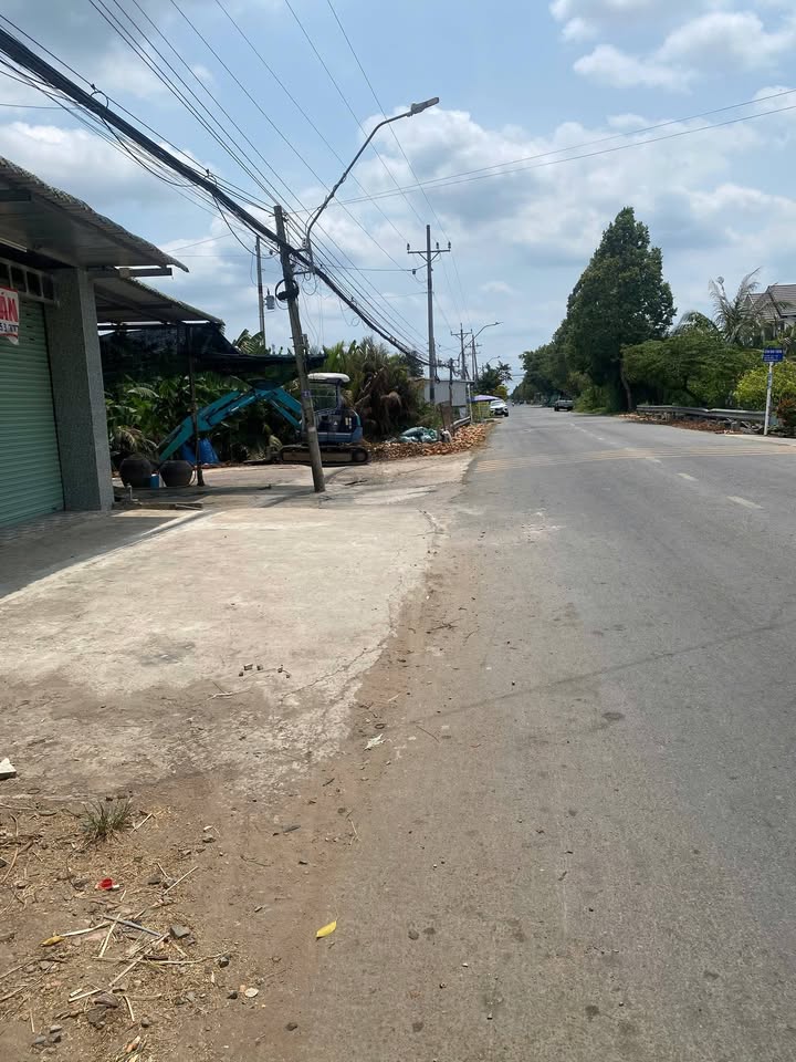 Nhà mặt tiền Châu Thị Kim, An Vĩnh Ngãi, 112m² - Giá chỉ 1.75 tỷ!