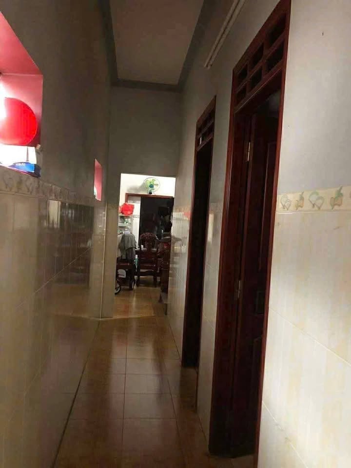 Nhà lầu đúc đẹp Trảng Bom 120m² giá 2 tỷ - Sẵn sàng vào ở!