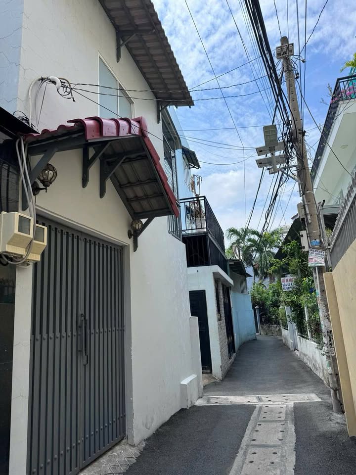 Nhà phố Bình Thọ Thủ Đức 30m² giá 1.8 tỷ - Giảm sốc chỉ trong tháng 12!