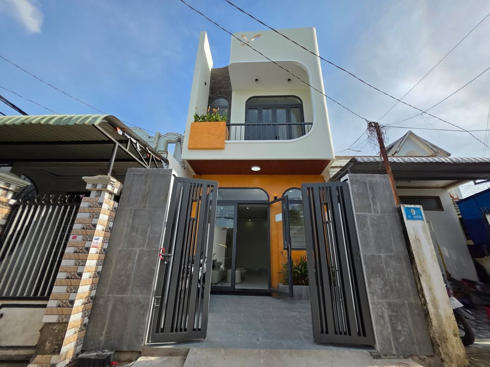 Nhà phố 65m² đường F5, An Bình, Cần Thơ - Giá chỉ 2.89 tỷ, sổ hồng chính chủ!