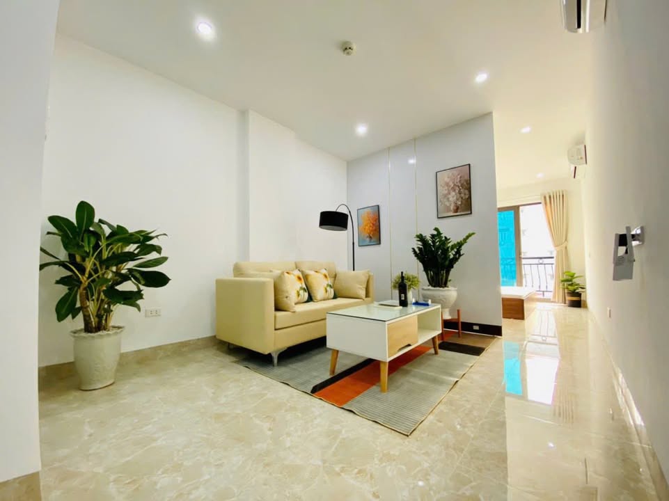 Nhà cho thuê 1 phòng ngủ tại 130 Nguyễn Văn Tuyết, Đống Đa - Nội thất cao cấp, vào ở ngay!