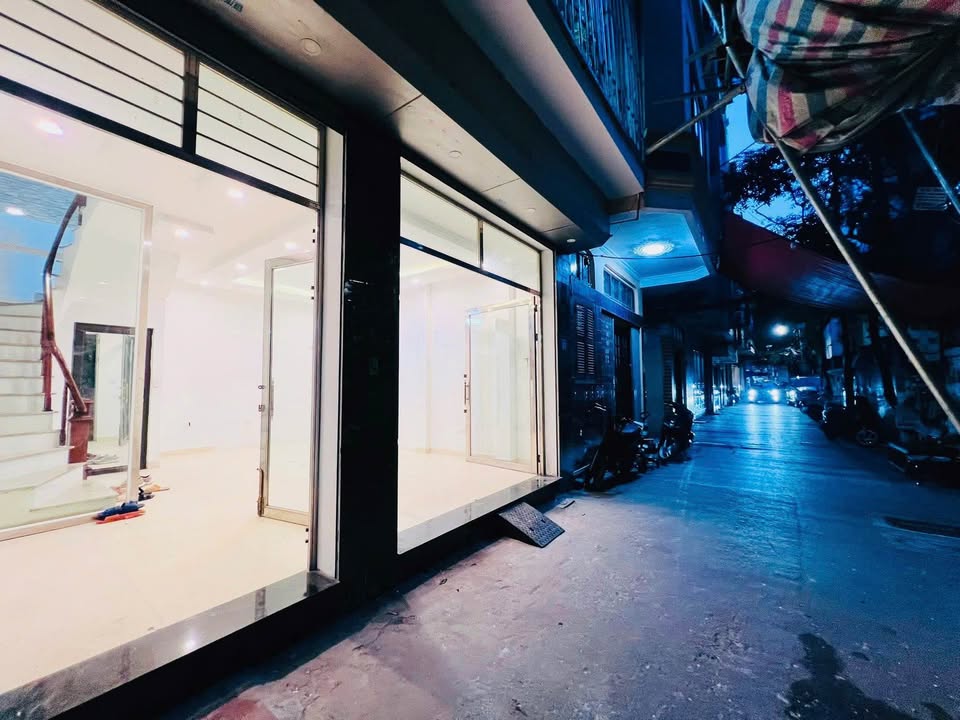 Nhà phố Vũ Trọng Phụng 34m² giá thỏa thuận - Kinh doanh, ô tô vào nhà!