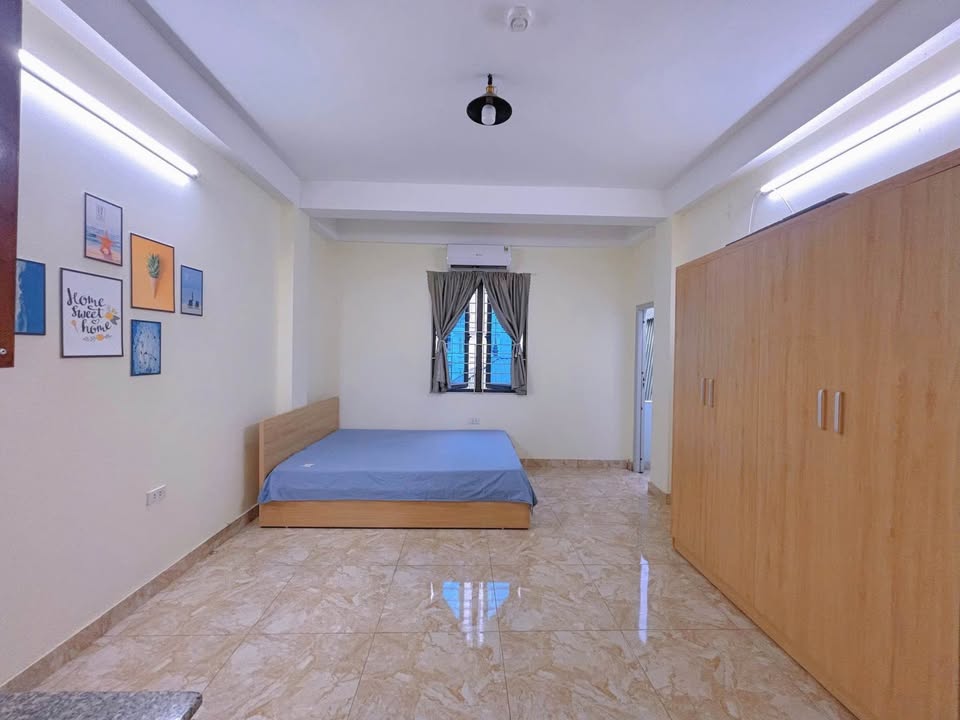 Studio cho thuê Lạc Long Quân 28m² giá 4.2 triệu - Gần Hồ Tây
