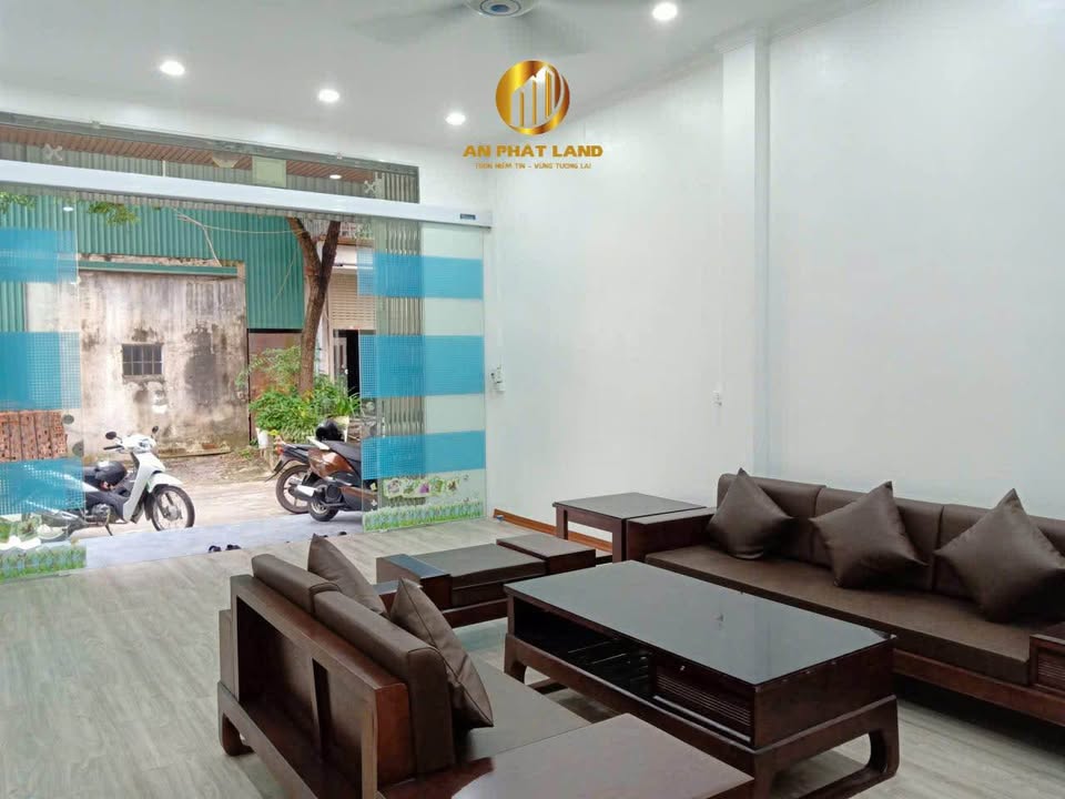 Nhà cấp 4 Đinh Tiên Hoàng, Đông Thành 77.3m² giá 5 tỷ - Đường ô tô thông thoáng!