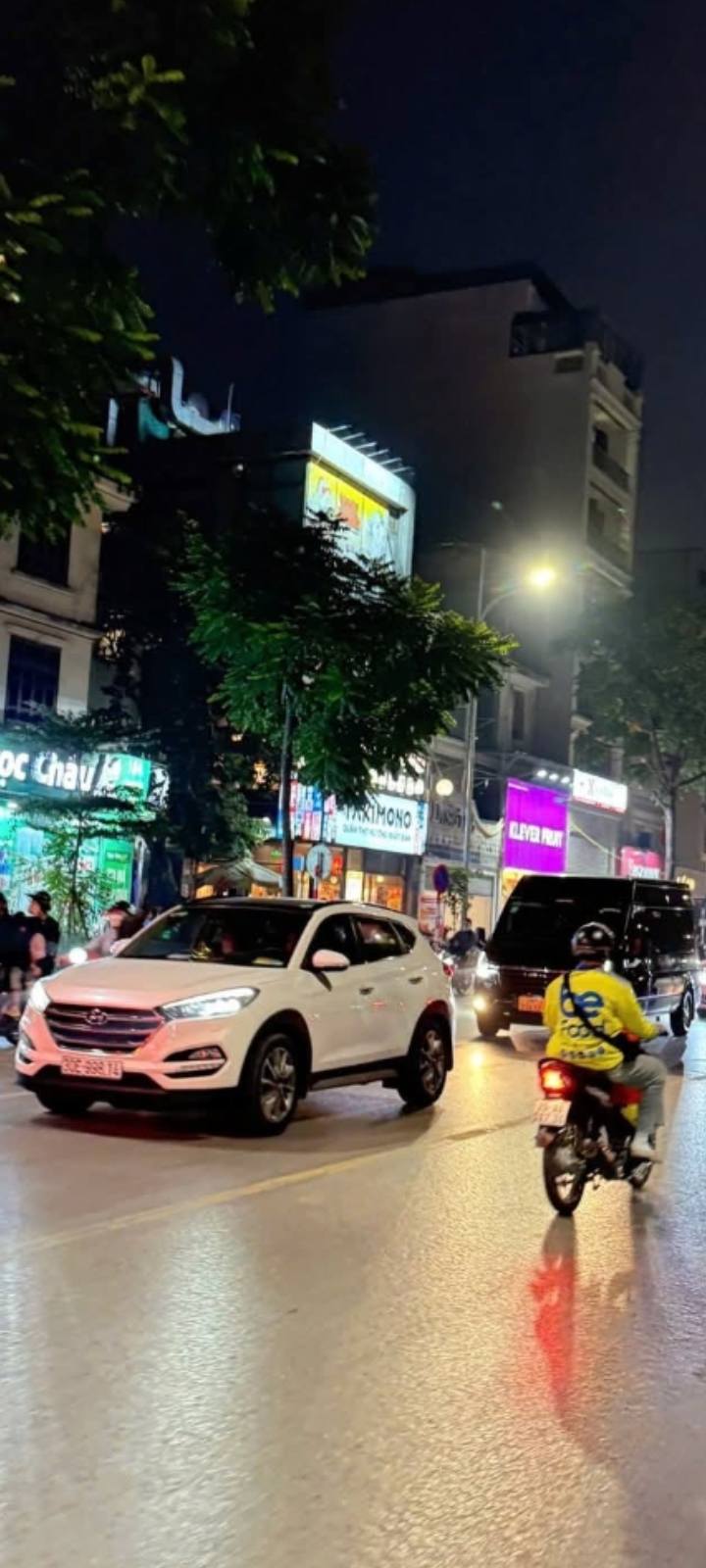 Nhà mặt phố Tôn Đức Thắng, Đống Đa, Hà Nội 42m² giá 20 tỷ - Cơ hội không thể bỏ lỡ!