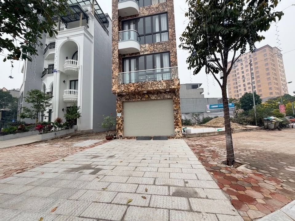 Đất nền Giang Biên 73m² mặt tiền 6,2m - Đầu tư sinh lời tuyệt vời!