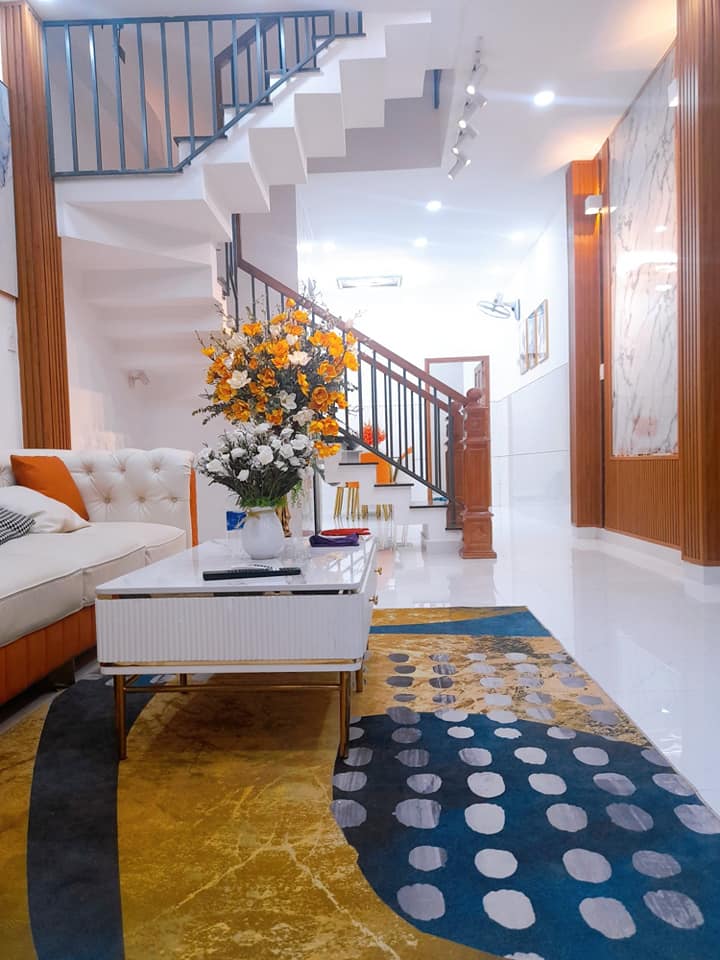 Nhà 5 tầng hiện đại hẻm xe hơi Phạm Văn Chiêu 50m² giá 7.95 tỷ - Thiết kế sang trọng, chính chủ!