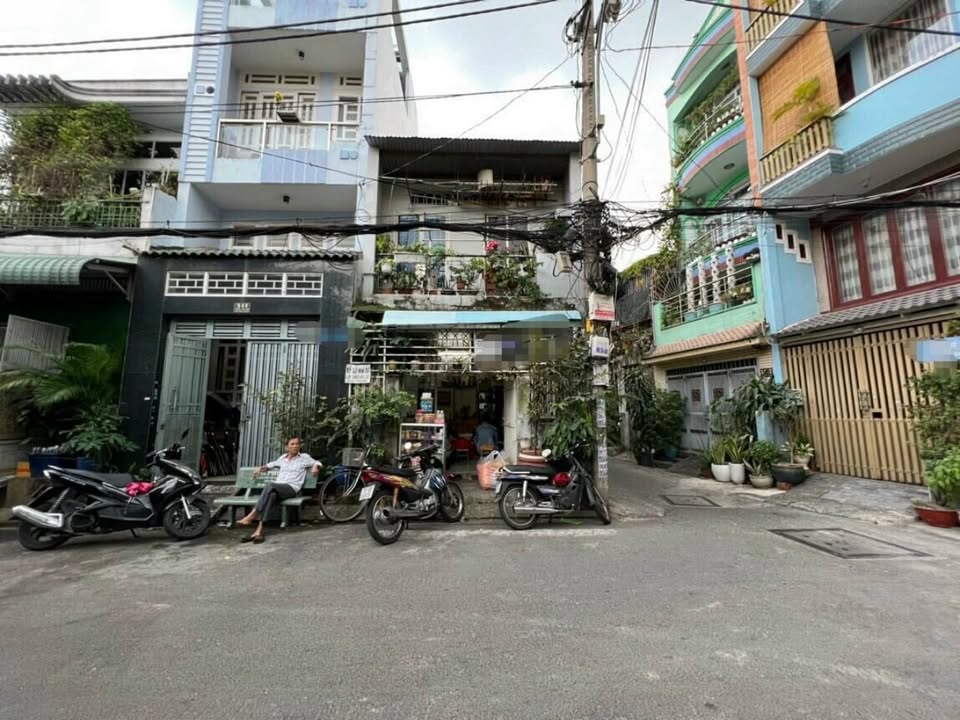 FrontHouse Trần Thủ Độ, Tân Phú 32m² giá 2.95 tỷ - Vị trí đắc địa, kinh doanh thuận lợi!