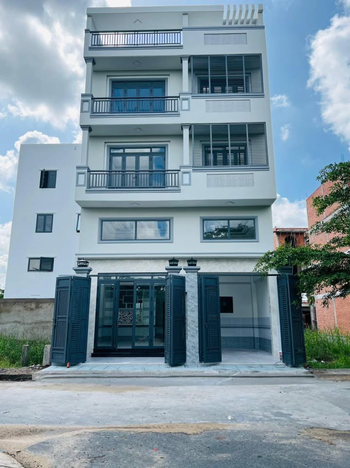 Nhà phố 3 tầng mặt công viên đường Lê Văn Lương 88m² giá 6.2 tỷ - Đầu tư sinh lời ngay!