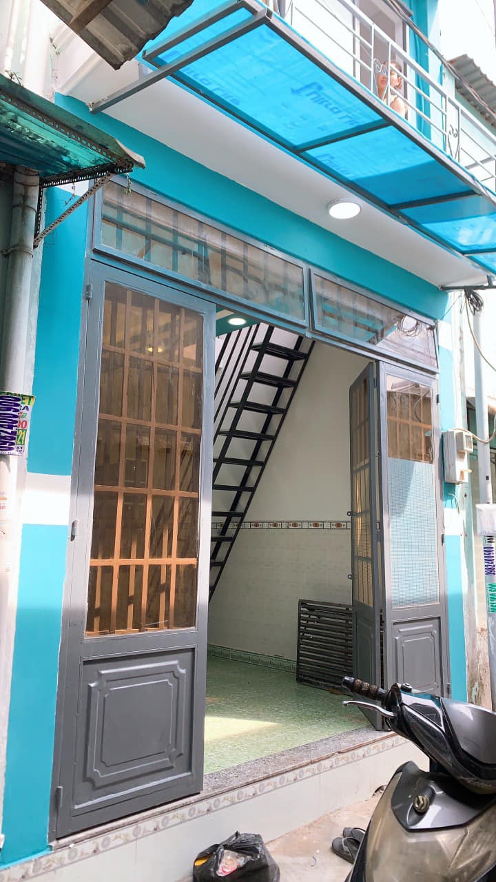 Nhà Bà Điểm Hóc Môn 24m² giá 1.15 tỷ - Pháp lý rõ ràng, vào ở ngay!