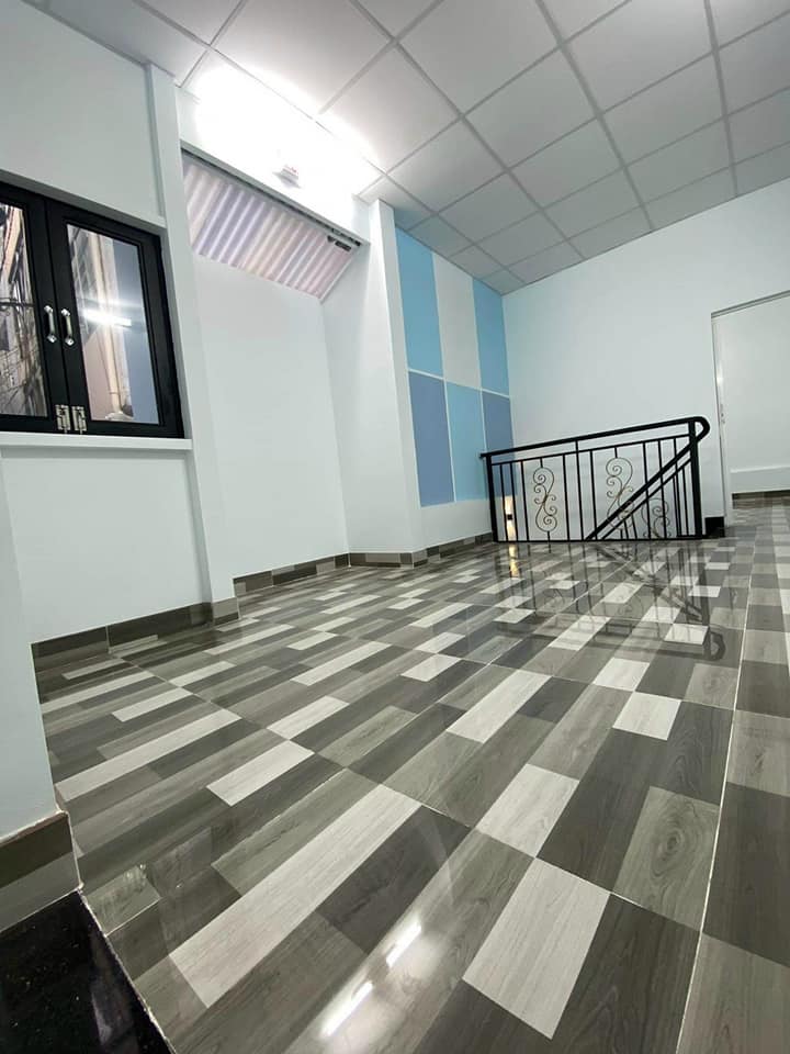 FrontHouse Quận 1, Bến Thành 30m² giá 4.9 tỷ - Giảm ngay 900 triệu!