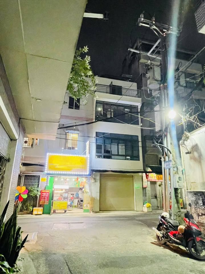 Nhà mặt tiền kinh doanh Đồng Xoài phường 13 Tân Bình 18.06m² giá 6 tỷ - Đầu tư sinh lời ngay!