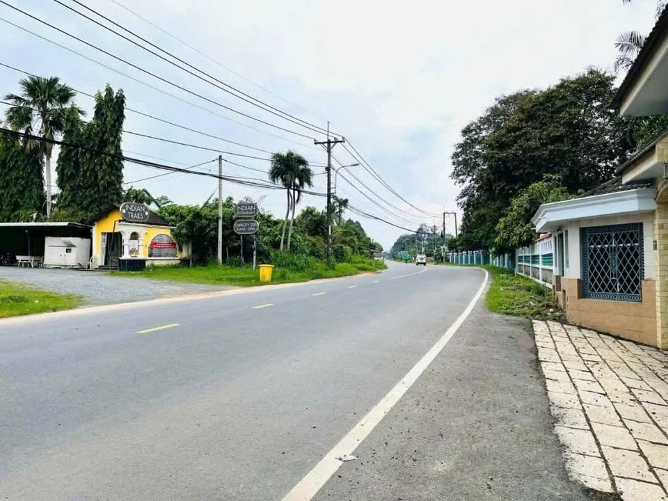 Nhà cấp 4 mặt tiền TL15, Nhuận Đức, Củ Chi - Diện tích 1341m², chỉ 8 tỷ!