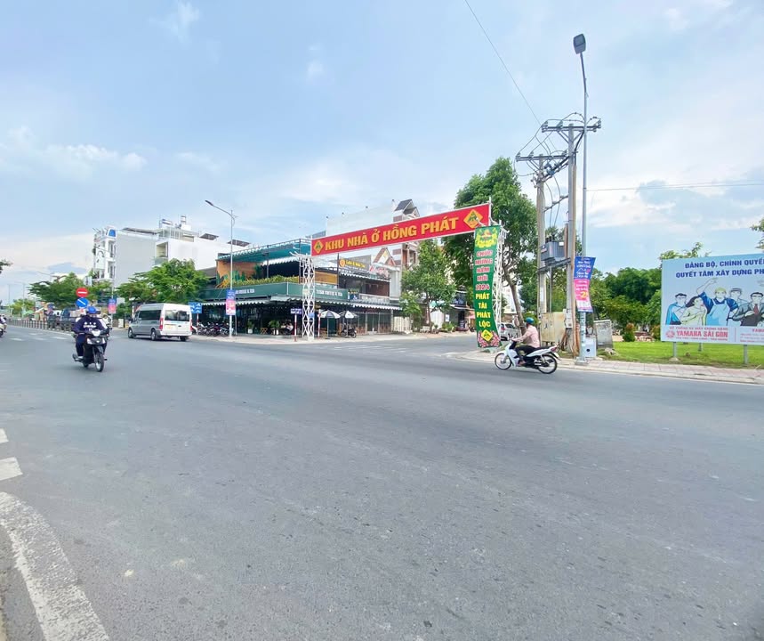 Khách sạn góc 2 mặt tiền KDC Hồng Phát Cần Thơ 137.5m² giá 17 tỷ - Đầu tư sinh lời ngay!