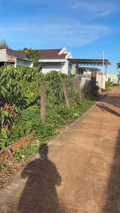 Đất thổ cư Chư Sê 182m² giá chỉ 300 triệu - Pháp lý rõ ràng, dân cư đông đúc!