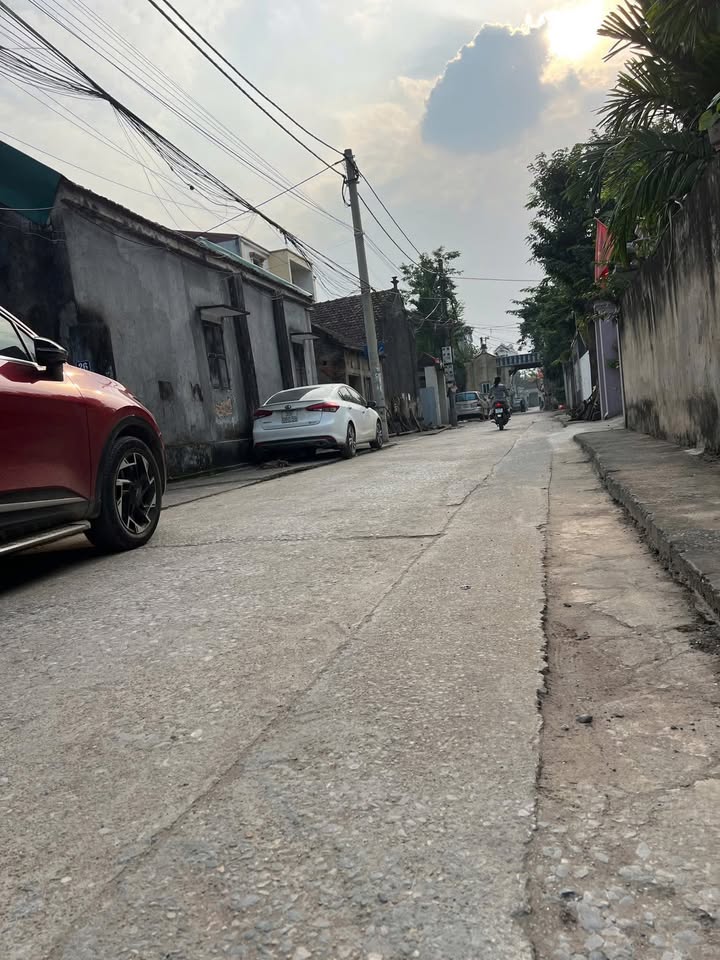 Đất Bình Minh 80m² giá 6 tỷ - Ô tô vào tận nhà, gần chợ sầm uất!