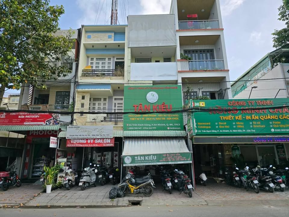 Nhà nguyên căn cho thuê tại đường Trần Bạch Đằng, Cần Thơ - Giá 17 triệu/tháng, thích hợp cho văn phòng và kinh doanh!