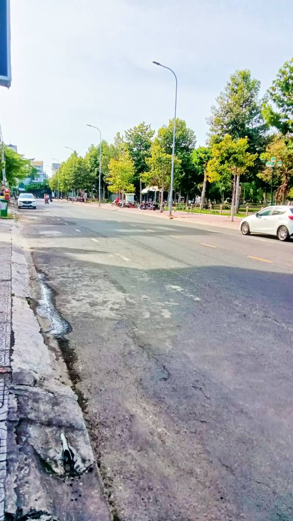 Cho thuê mặt bằng nguyên căn đường Trương Hán Siêu Phú Thủy 100m² - Thích hợp đặt văn phòng, spa, quán ăn