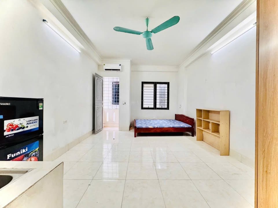 Phòng cho thuê tại đường Yên Xá, Thanh Trì - Giá chỉ 3.4 triệu/tháng