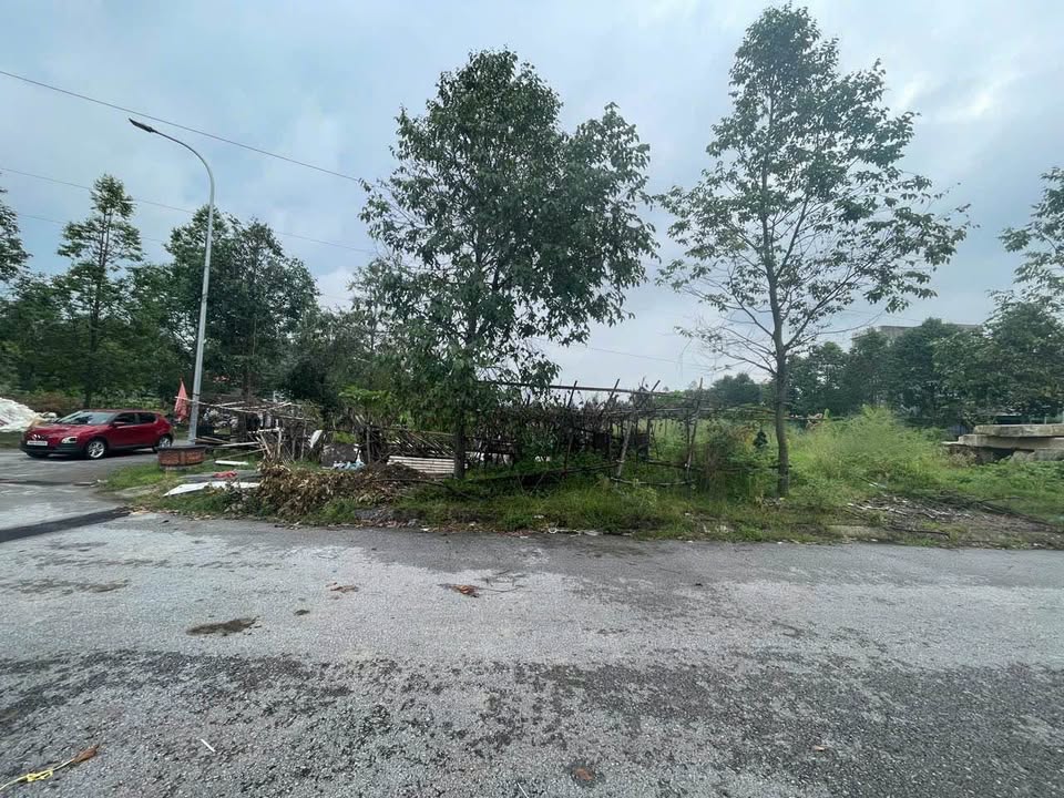 Lô đất biệt thự 2 mặt tiền Quảng Hưng 300m² giá 6.05 tỷ - Đầu tư sinh lời ngay!