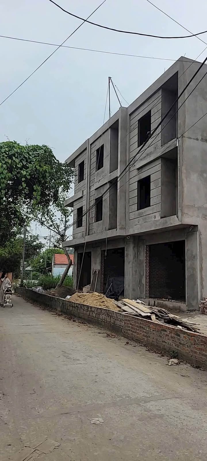 Nhà 3 tầng mới xây tại Việt Hưng - 59m² giá từ 2.75 tỷ, Sổ đỏ chính chủ!