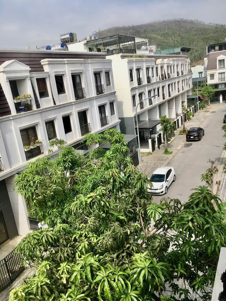 Shophouse 3 tầng Dragon Hill City Hạ Long 90m² giá 7 tỷ - Đầu tư sinh lời ngay!