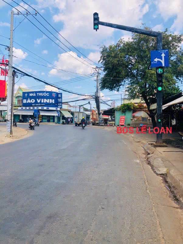 Đất nền hẻm Duy Tân, Bảo Vinh 130m² giá chỉ 880 triệu - Sổ đỏ chính chủ!