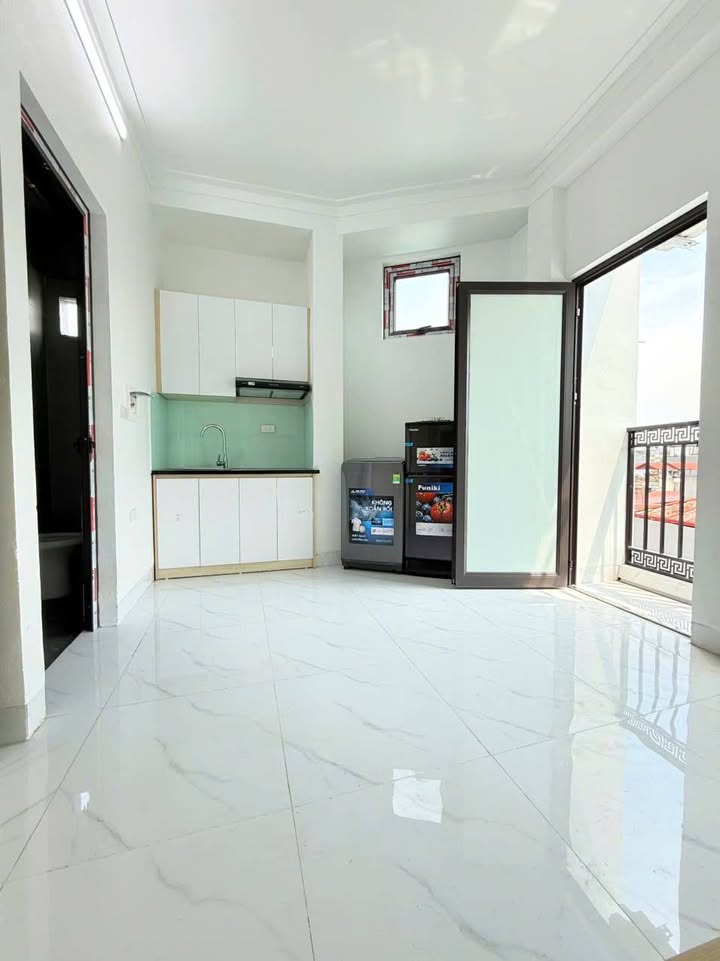 Căn hộ cho thuê tại ngõ 154 Chợ Khâm Thiên, Đống Đa - Giá chỉ từ 4.6 triệu/tháng!