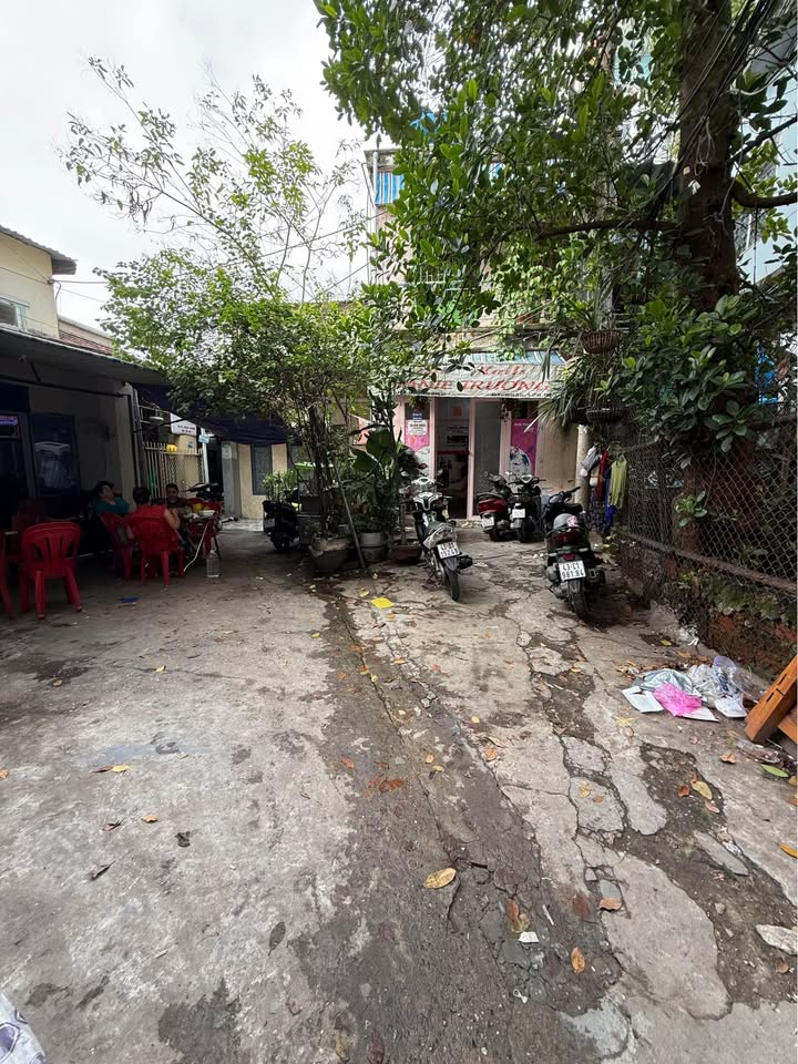 Nhà 2 Tầng 2 Mặt Kiệt Hoàng Diệu 48m² giá chỉ 3.75 tỷ - Vị trí đắc địa, gần sân bay!