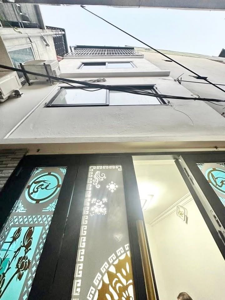 Nhà cho thuê 45m² tại ngõ 100 Kim Ngưu, giá 5 triệu - Nhà mới tinh, tiện nghi đầy đủ!