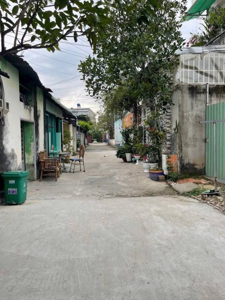 Bán đất Thạnh Xuân, Quận 12, 52m² - Đường TX48, giá chỉ 3.1 tỷ!