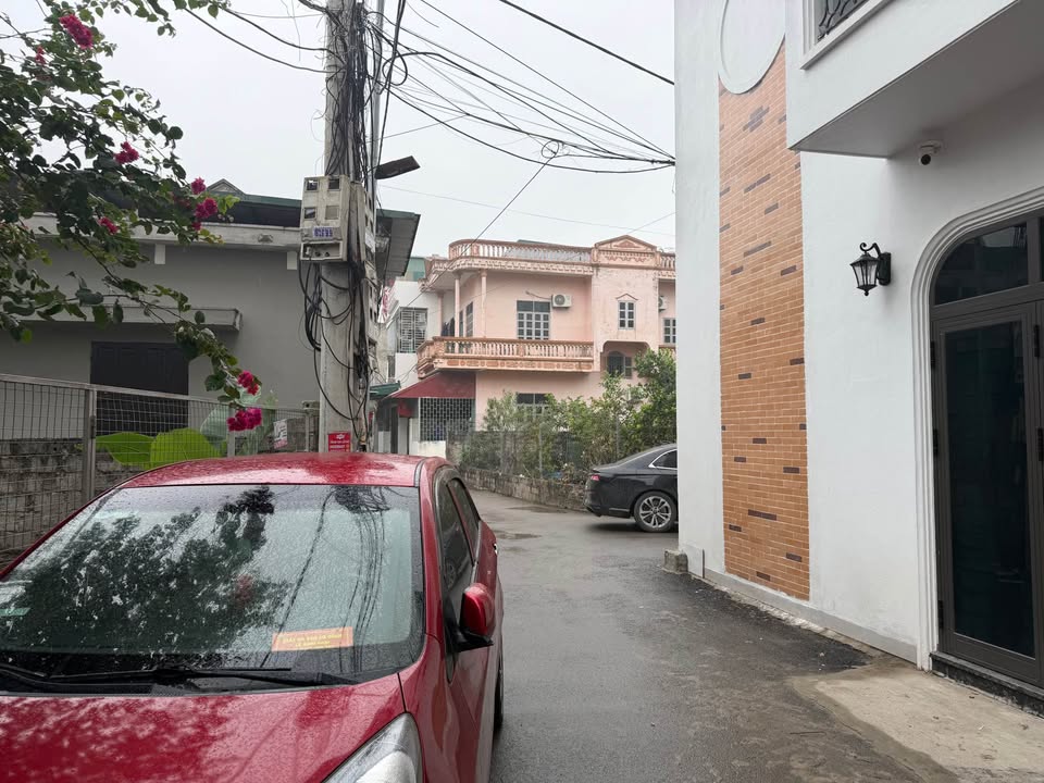 Nhà phố Quảng Hưng 47m² giá 3.1 tỷ - Thiết kế 3 tầng hiện đại!