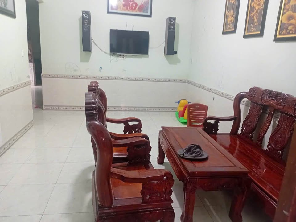 Nhà cho thuê Kiệt Thiên Thai, 120m² chỉ 2.5 triệu - Không thể bỏ lỡ!