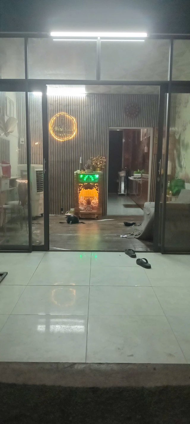 Kiot cho thuê mặt tiền Võ Văn Vân 35m² giá 3.8 triệu - Phù hợp kinh doanh nail, spa