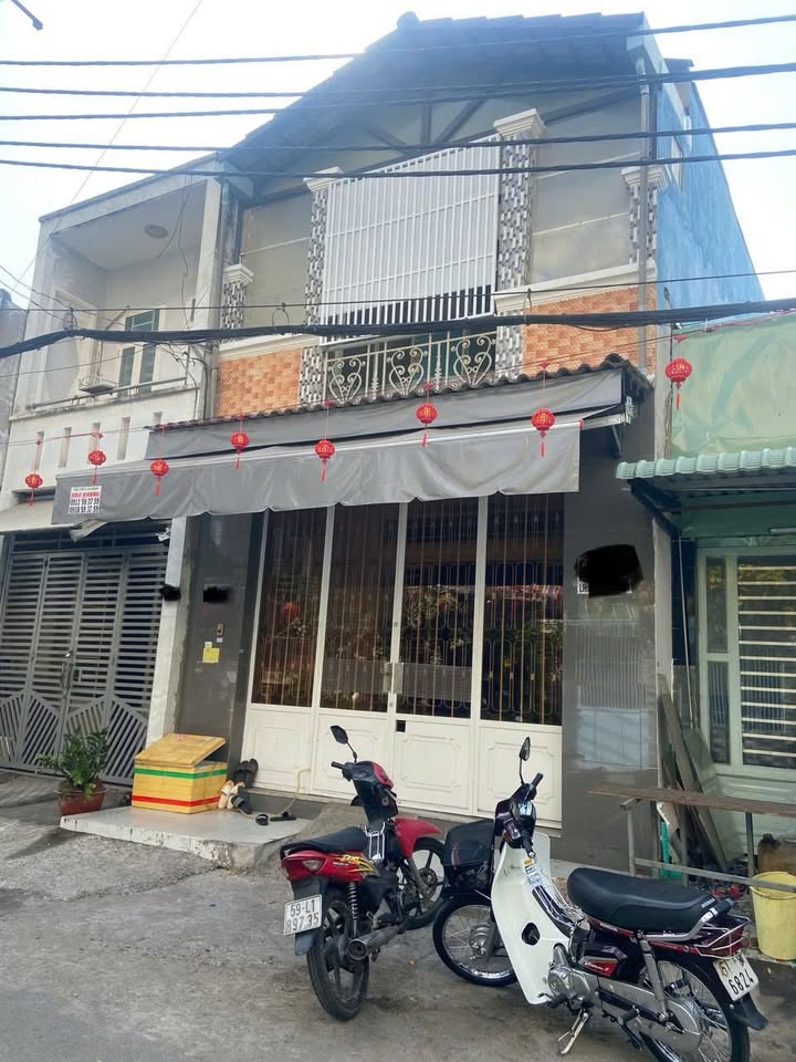 Nhà mặt tiền nội bộ đường Số 16, Chánh Hưng, quận 8 - 72.8m² chỉ 4.85 tỷ, sổ hồng chính chủ!