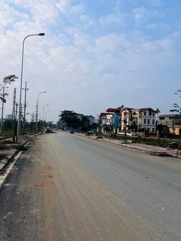 Đất nền Tân Xã 100,2m² giá thỏa thuận - Đường ô tô đỗ tận nơi!