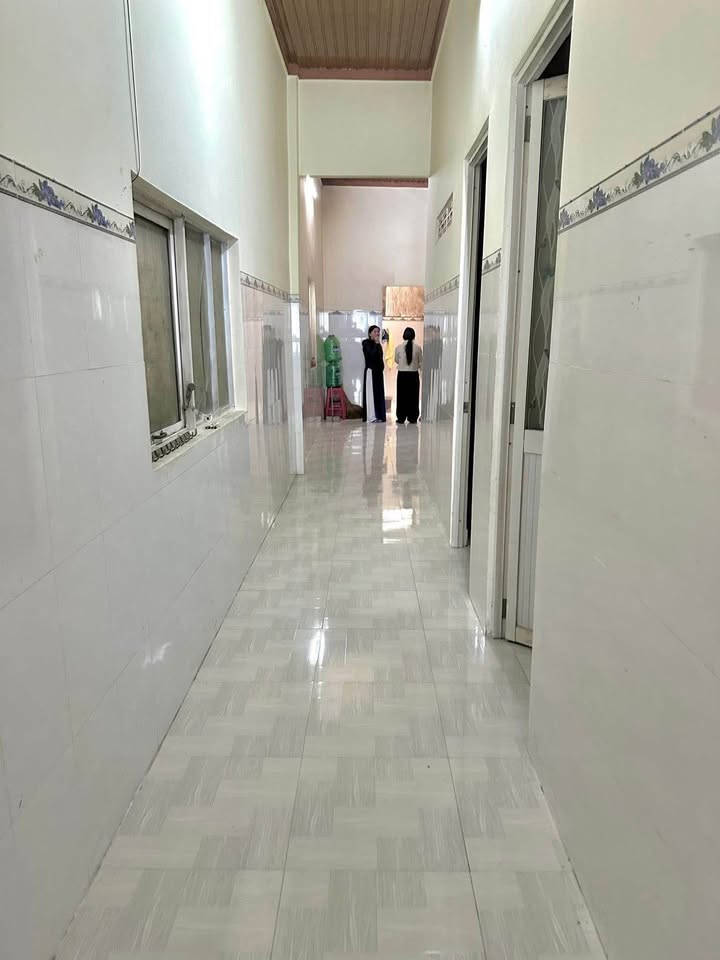 Nhà cấp 4 hẻm Kim Đồng, Liên Nghĩa 120m² giá chỉ 1.4 tỷ - Cơ hội đầu tư hiếm có!