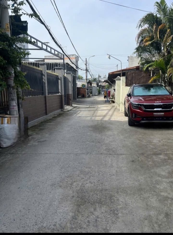 Đất nền Hóc Môn 60m² giá thỏa thuận - Sổ đỏ chính chủ, vị trí đẹp!