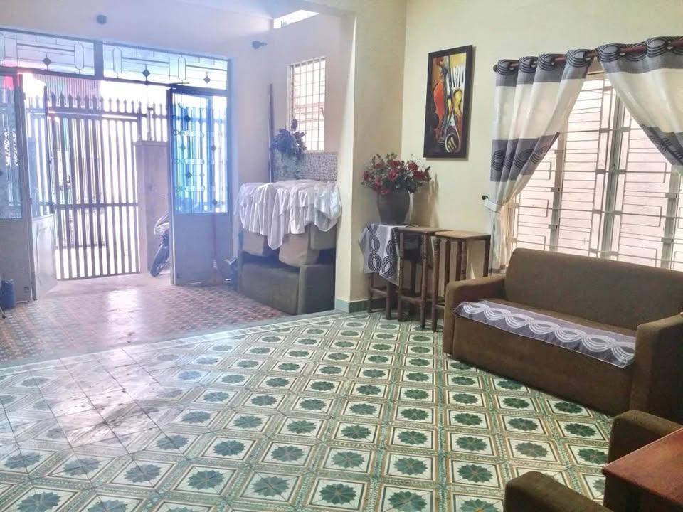 Nhà cấp 4 tại Trần Cao Vân, Thanh Khê, Đà Nẵng 92m² giá 4.85 tỷ - Tiện nghi gần chợ và biển