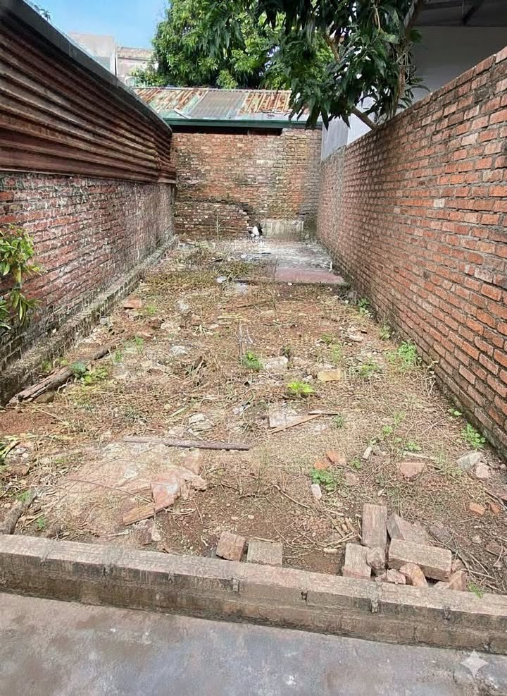 Đất nền Phúc Lợi 38m² giá 4.8 tỷ - Cơ hội đầu tư hấp dẫn!