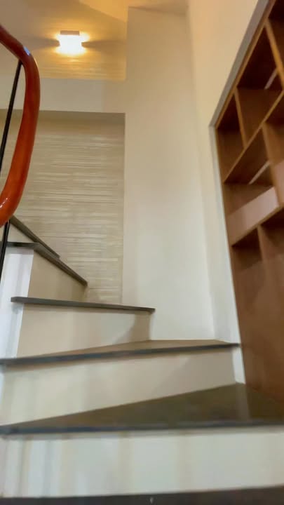 Bán nhà ngõ Quỳnh, Hai Bà Trưng 42m² giá 8.8 tỷ - Thiết kế hiện đại, full nội thất!